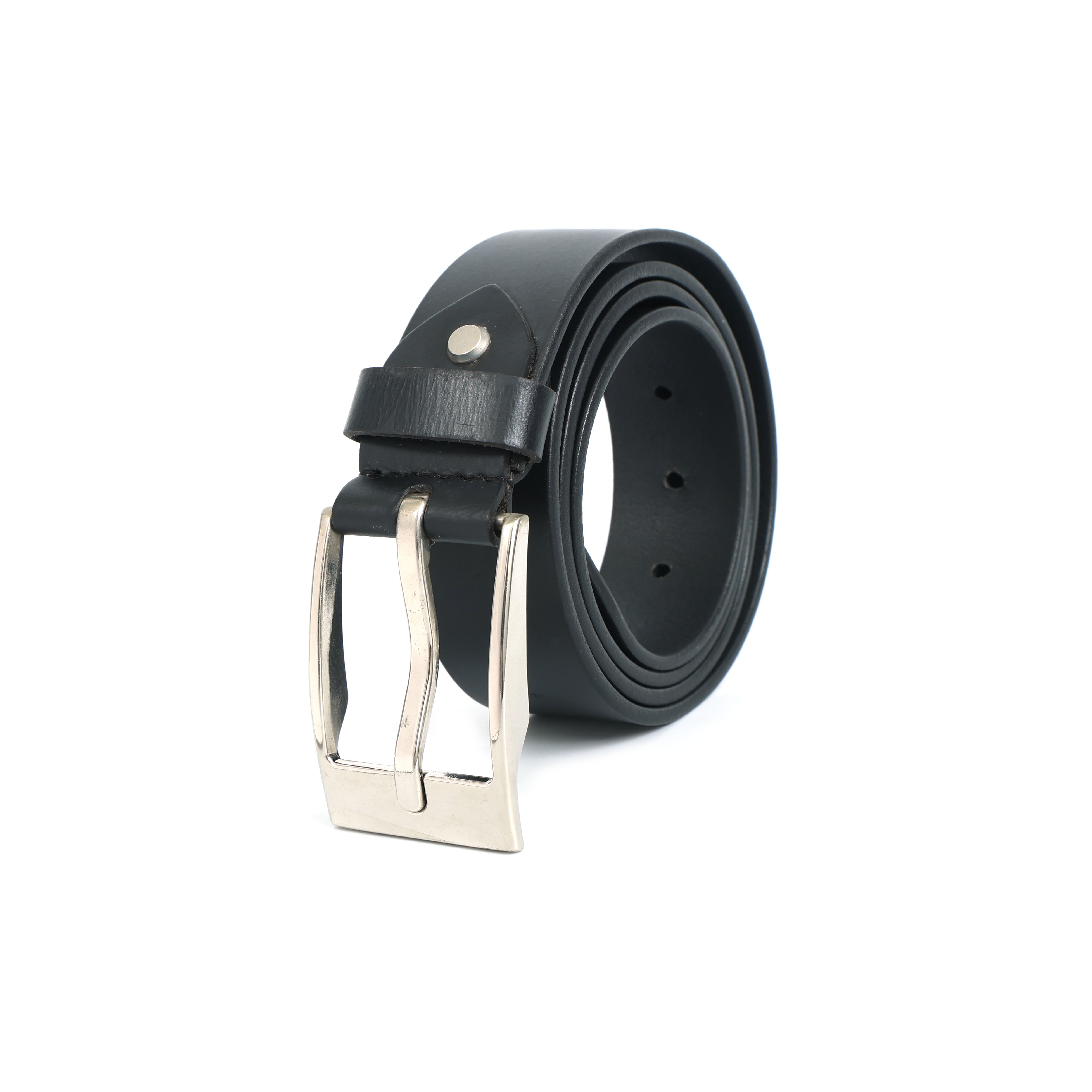The Solitaire: A Full-Grain Bovine Leather Belt with a Sterling-Finish Buckle (40mm)