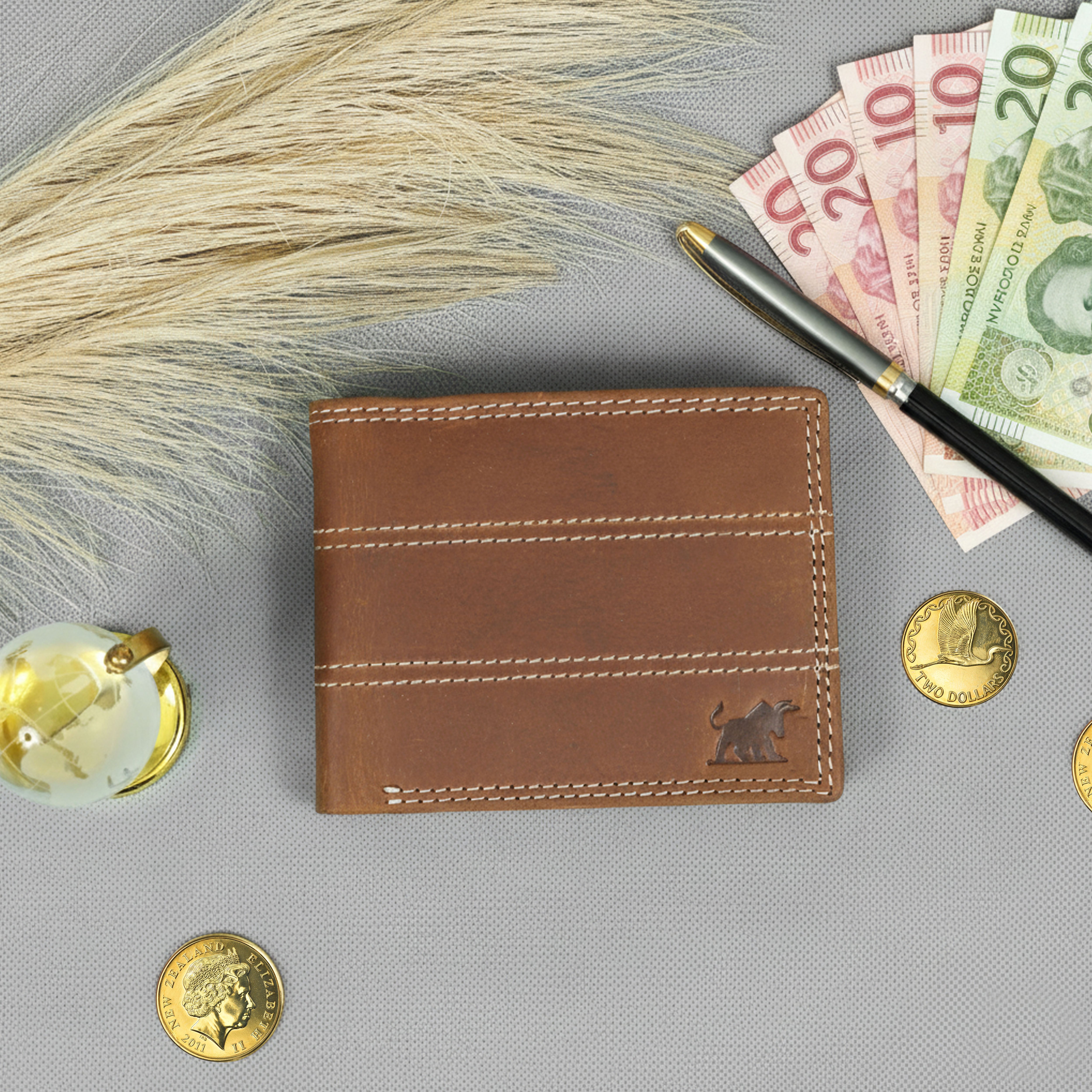 Rugged Stitched Hunter Leather Wallet – Handmade Bifold with Durable Stitching | NZ, Australia & Pacific Islands(GM-17H)