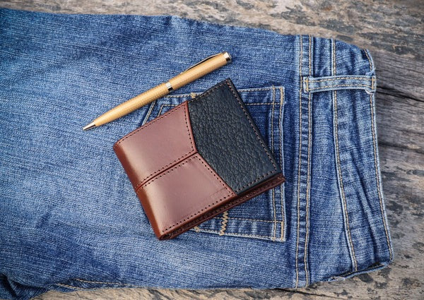 Men’s Bifold Leather Wallet – Brown & Black Genuine Leather with Coin Pocket(LA-1401)