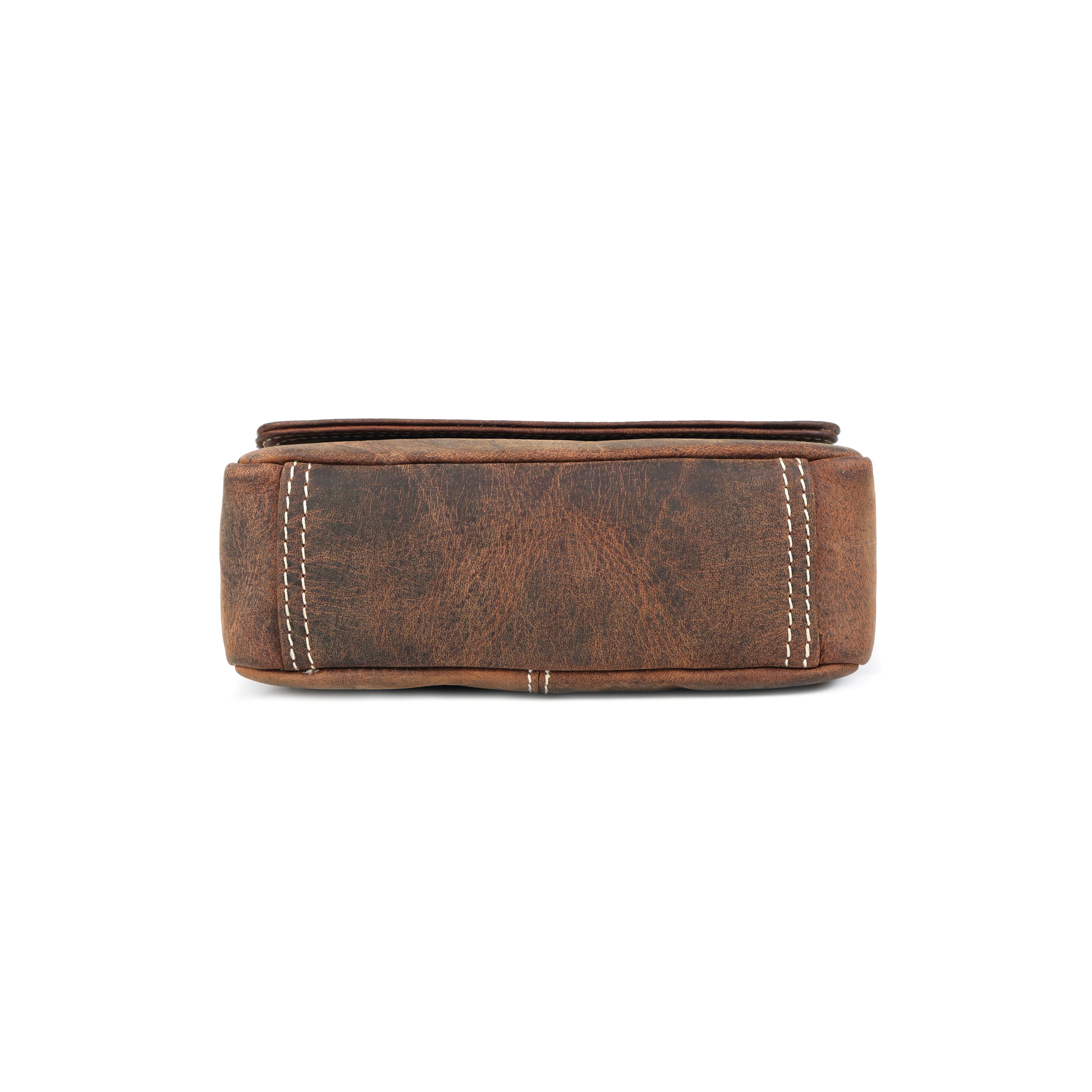 Compact Full-Grain Leather Crossbody Bag – Luxury for the Minimalist Professional (EL-GM-196-V)