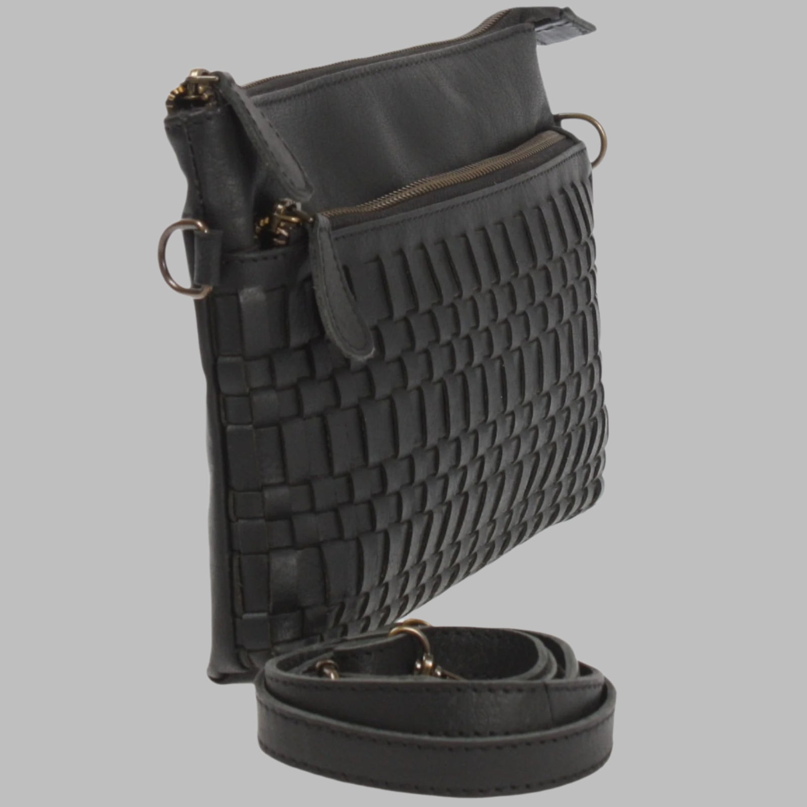 Ladies Woven Pouch Leather bag el-gm-3081-l