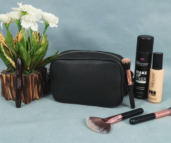 Premium Black Leather Sling Bag – Lightweight Crossbody Purse(BG-1754)