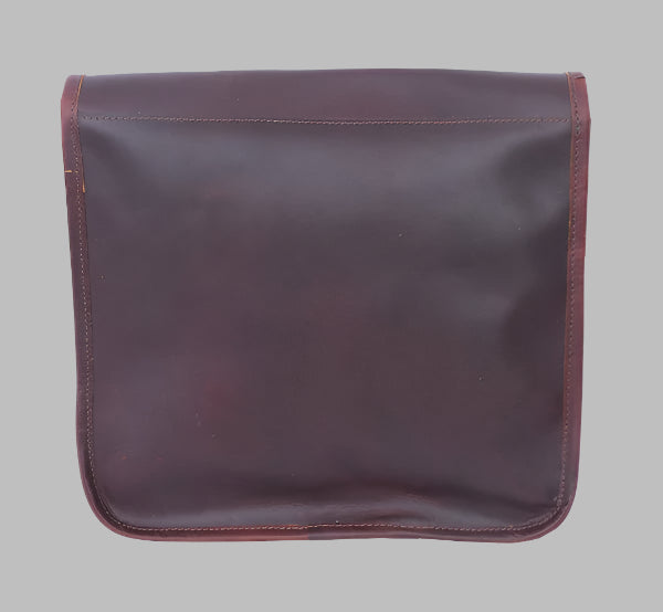 Cherry Brown Leather Messenger Bag – Classic Unisex Crossbody for Work & Travel(BG-1276)