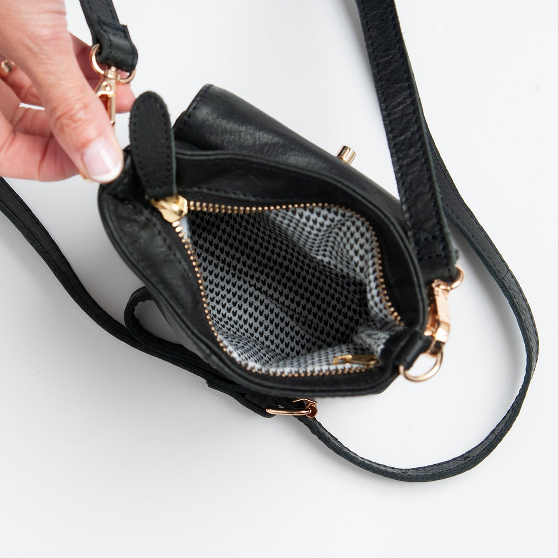 Mini Leather Crossbody Bag (EL-GM-8444-R)
