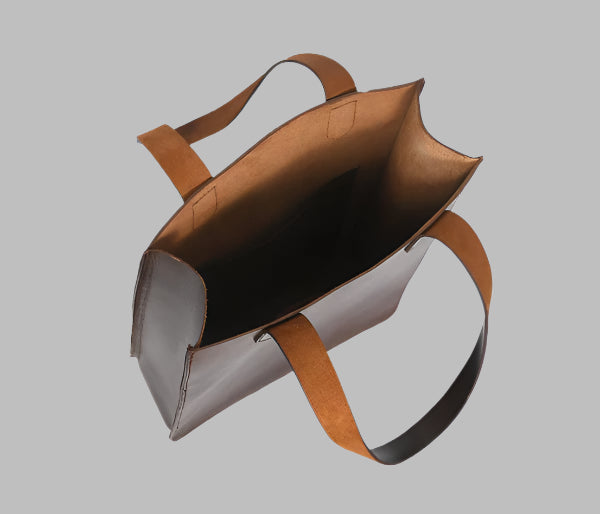 Darling Harbor Leather Shopper Tote – Front Pocket Edition