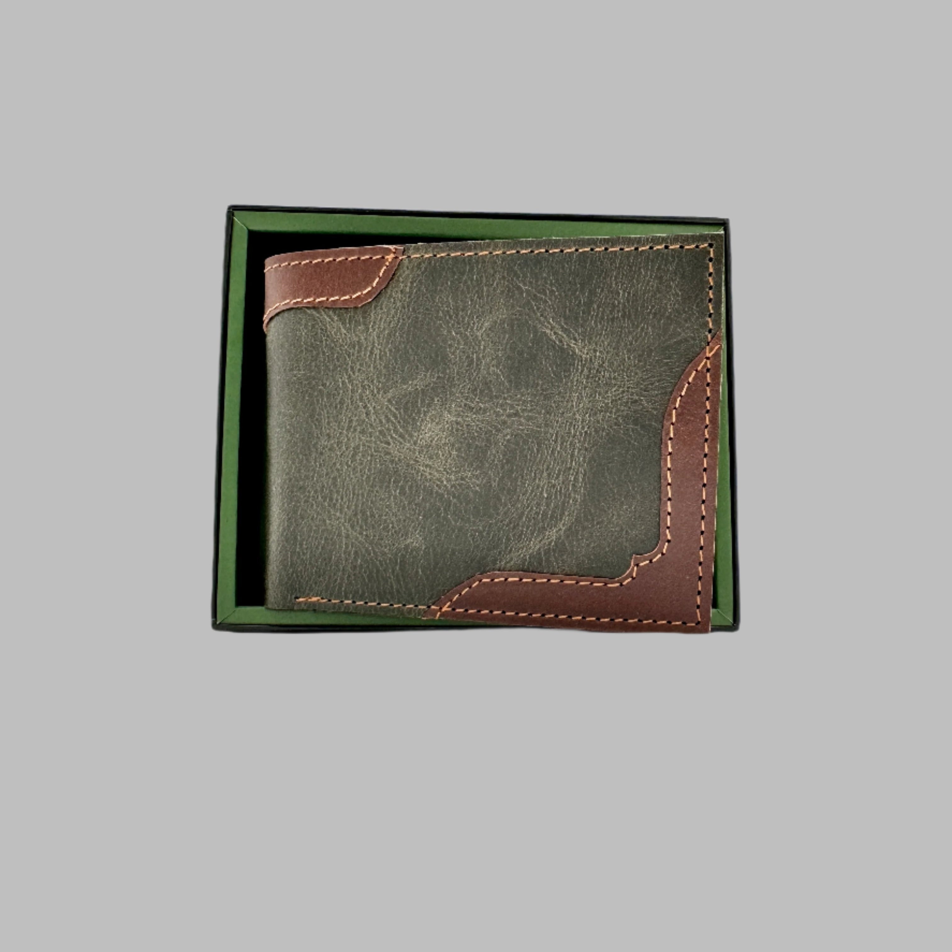 Upper Stitch Luxury Green & Tan Leather Wallet 540