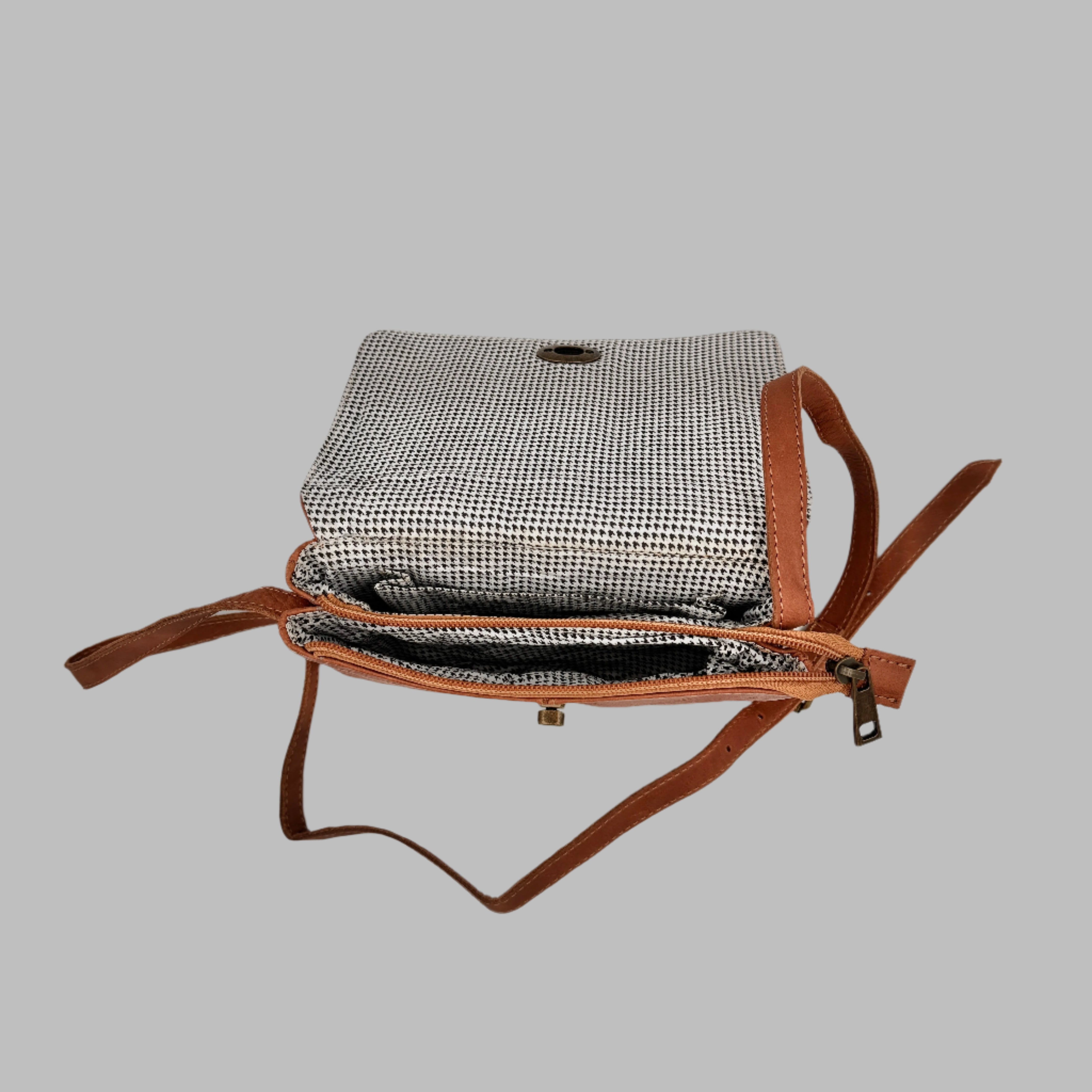 Small Suede Sling Bag (EL-RV-3695)