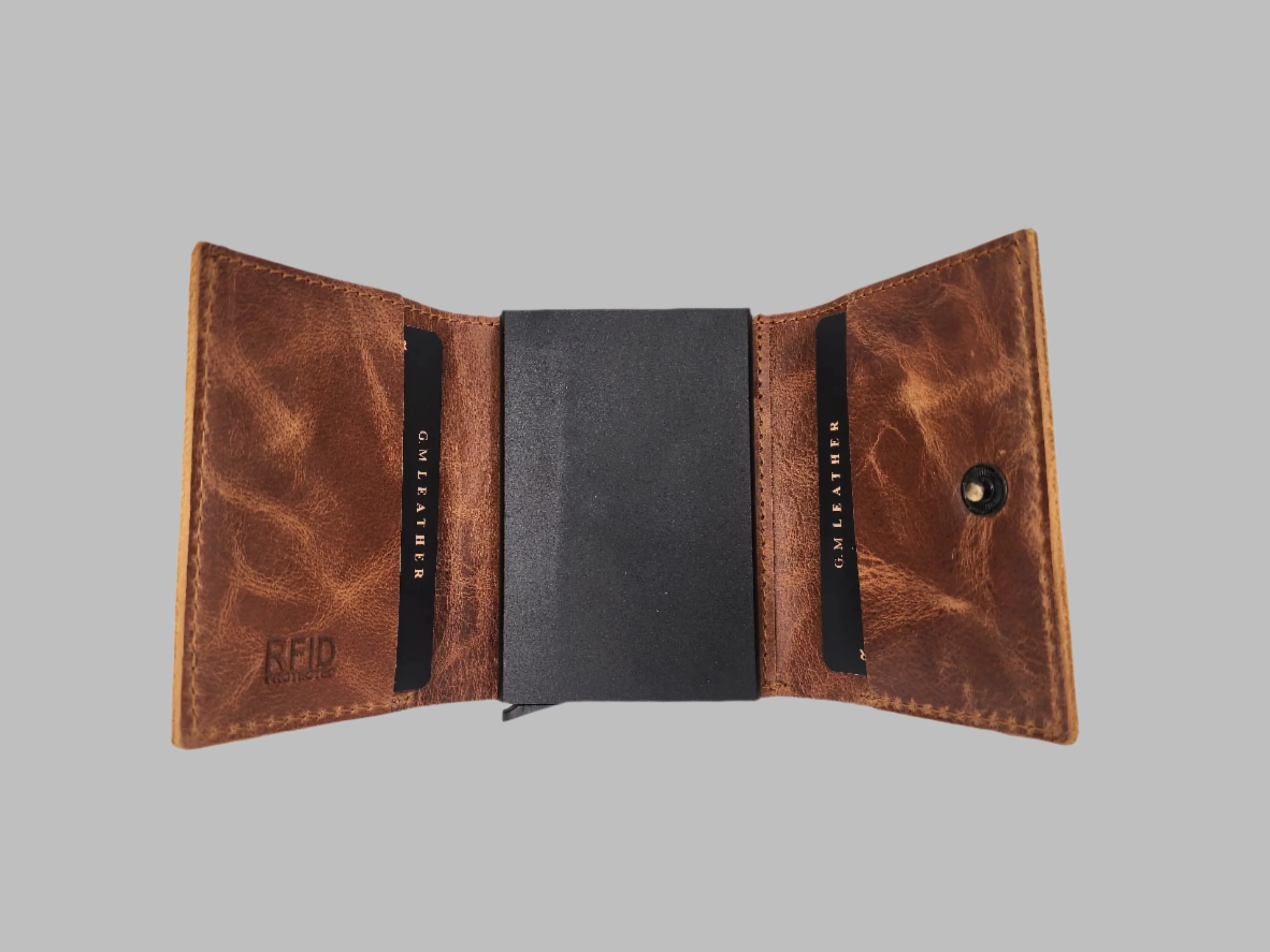 Naked crunch wallet with pop-up aluminum card case (541)