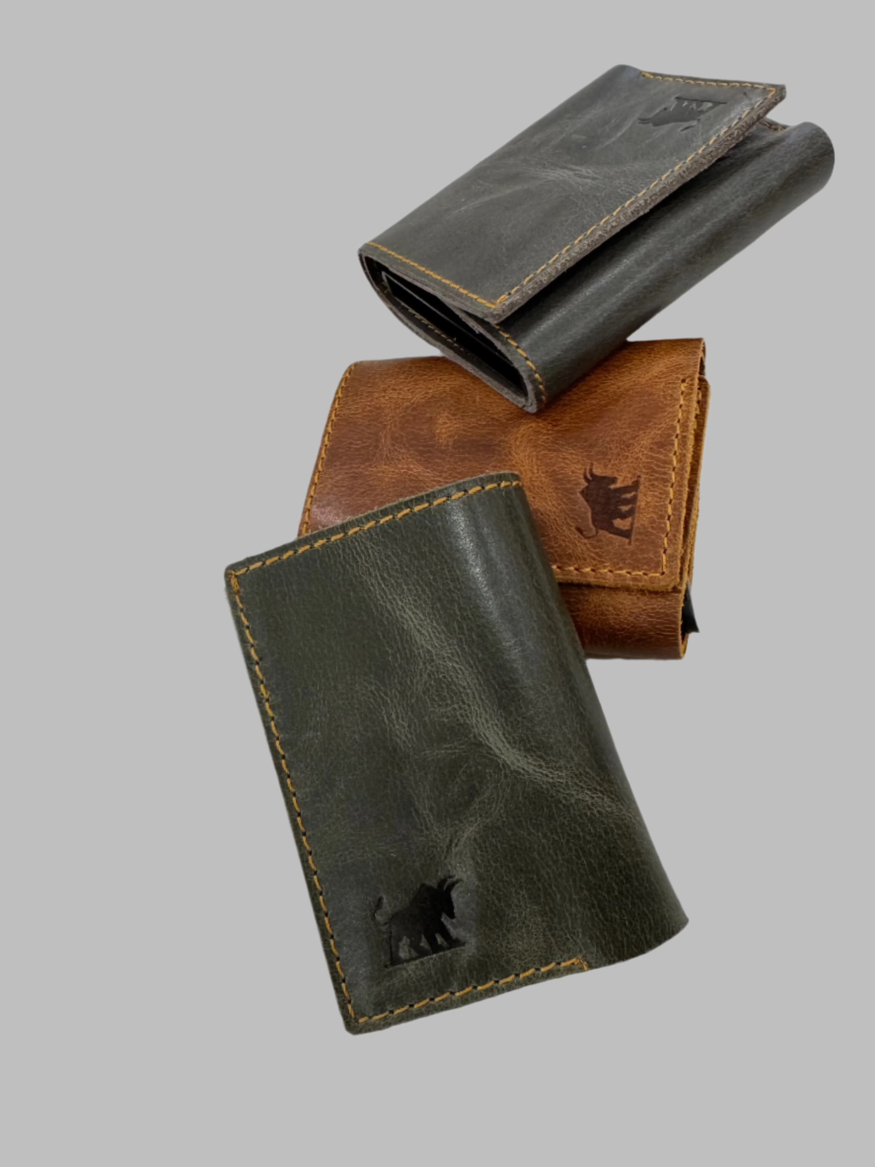 Naked crunch wallet with pop-up aluminum card case (541)