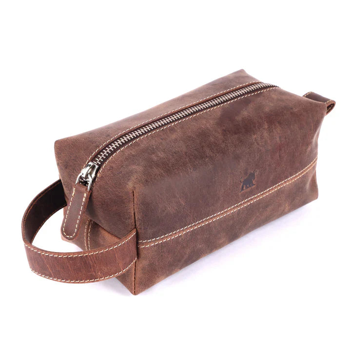 TOILETRY BAG