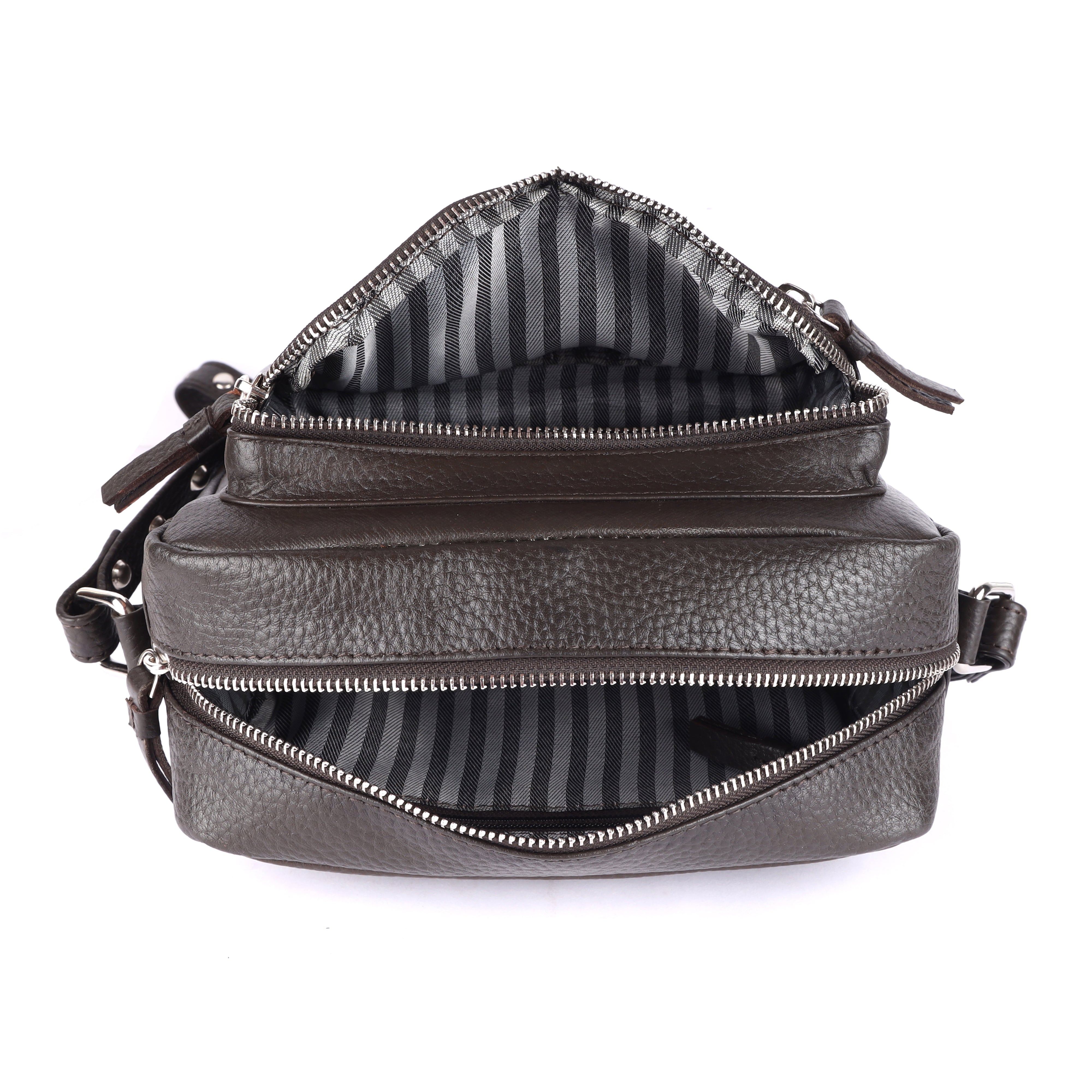 Men's Leather Messenger Bag | Studded Pebble-Grain Pouch