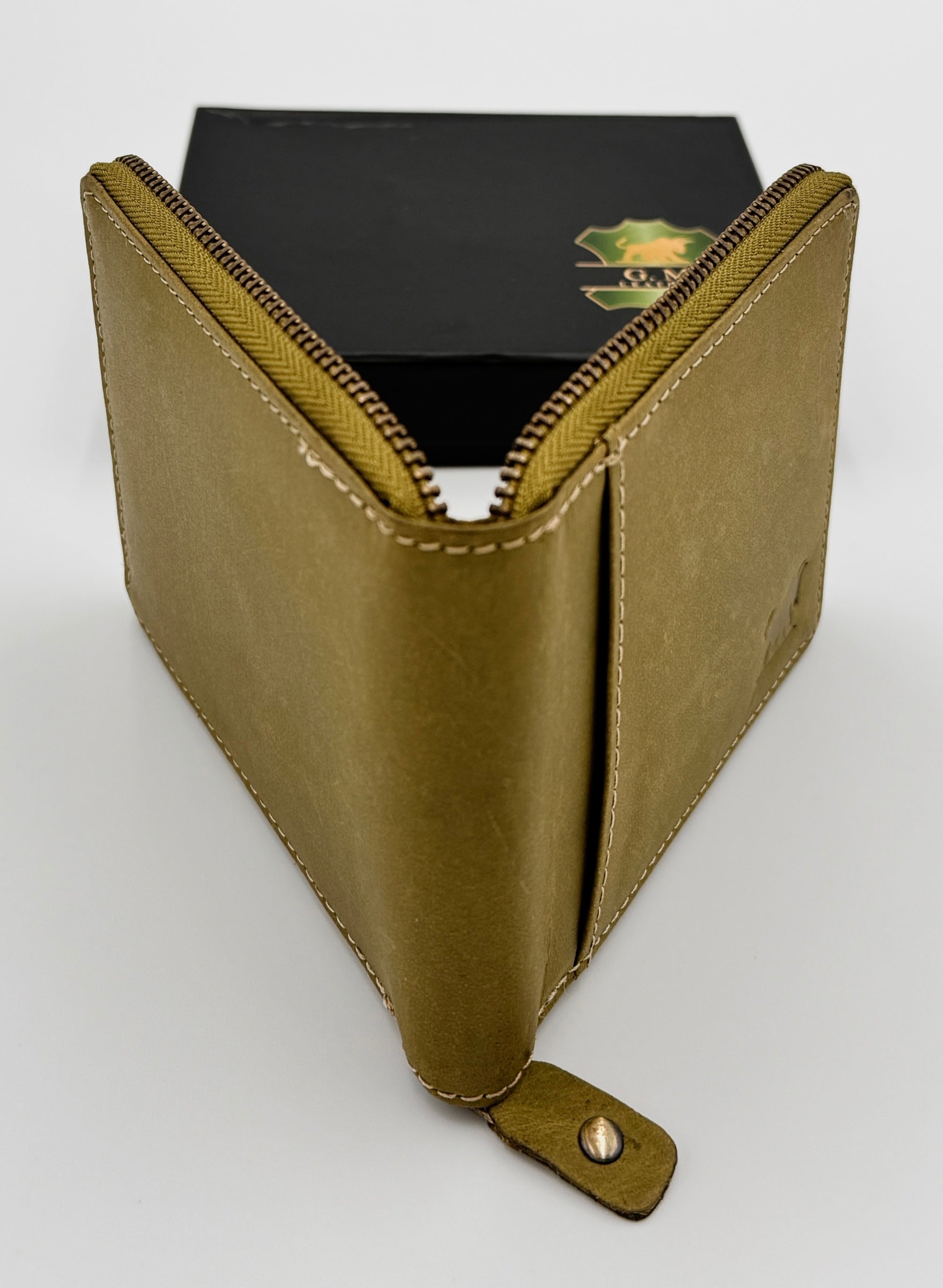 Olive Green & Light Brown Leather Zip Wallet – Premium RFID-Blocking Men's Wallet (gm-155)
