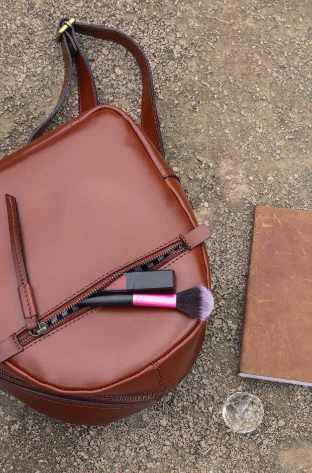 GM Leather Mini Backpack | Premium Full-Grain Leather, Black/Brown(1575)