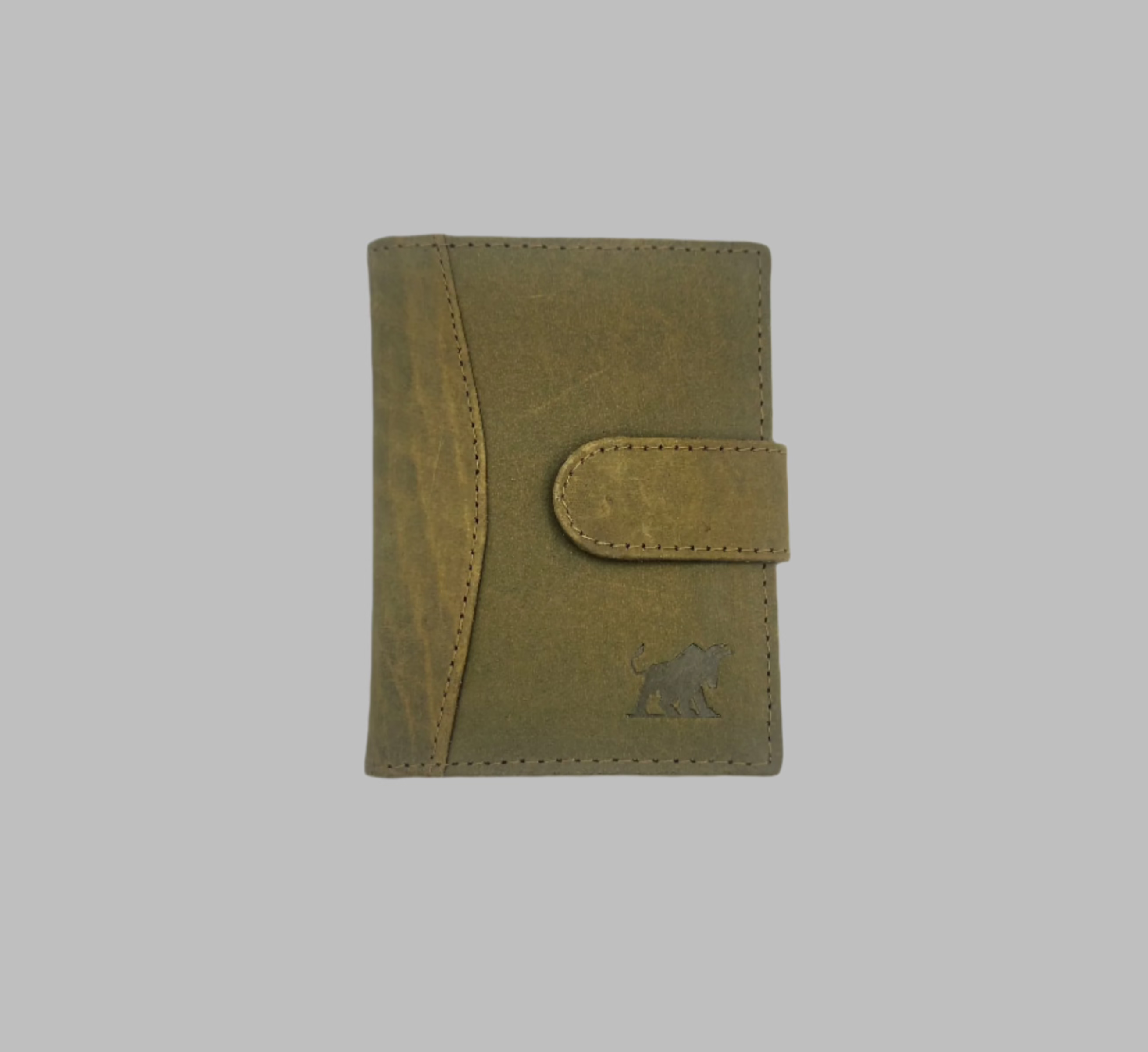 Handcrafted hunter green and black two-tone leather card holder wallet with a snap closure and GM Leather Auckland logo embossed